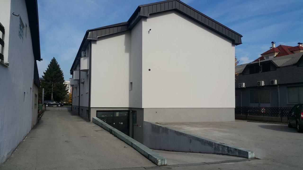 Apartmani Vacanza Zagreb Bagian luar foto